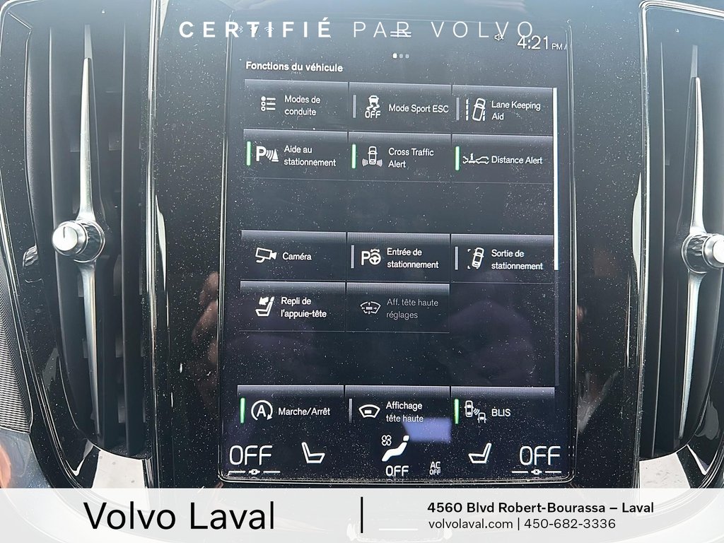2022 Volvo V60 R-Design in Laval, Quebec - 12 - w1024h768px