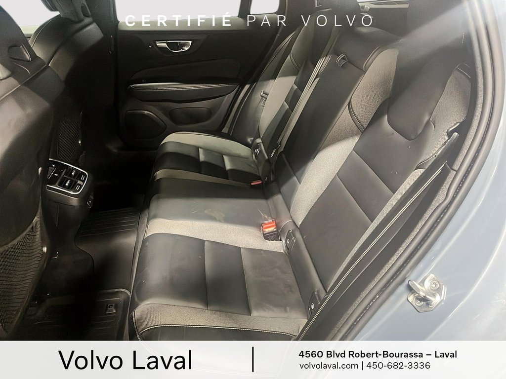 Volvo V60 R-Design 2022 à Brossard, Québec - 18 - w1024h768px