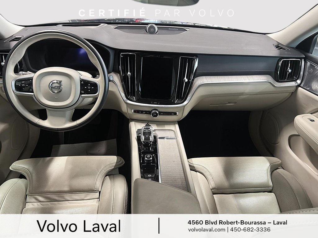 2023 Volvo V60 Ultimate Dark Theme in Laval, Quebec - 8 - w1024h768px