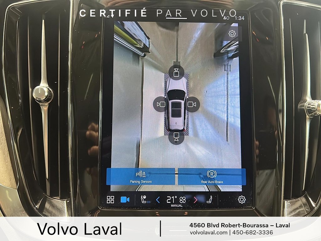 2023 Volvo V60 Ultimate Dark Theme in Laval, Quebec - 14 - w1024h768px