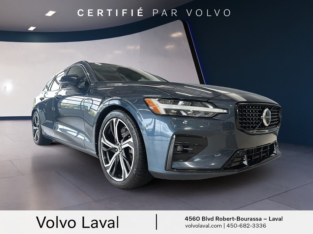 2023 Volvo V60 Ultimate Dark Theme in Laval, Quebec - 3 - w1024h768px