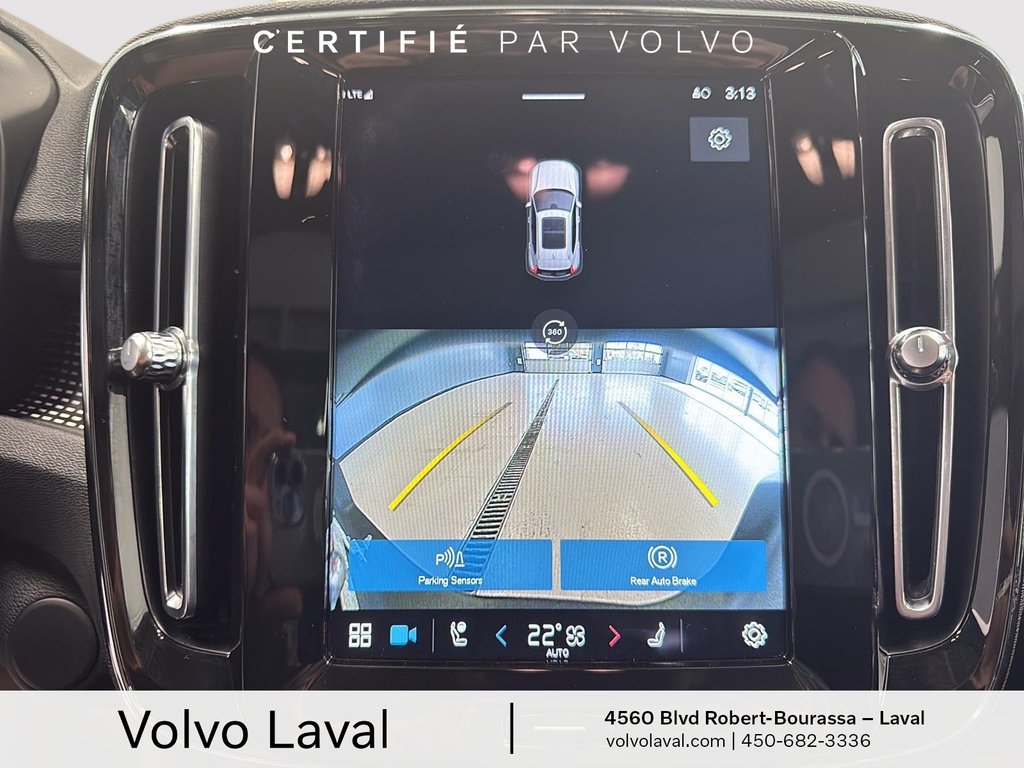 2021 Volvo XC40 BASE in Laval, Quebec - 14 - w1024h768px