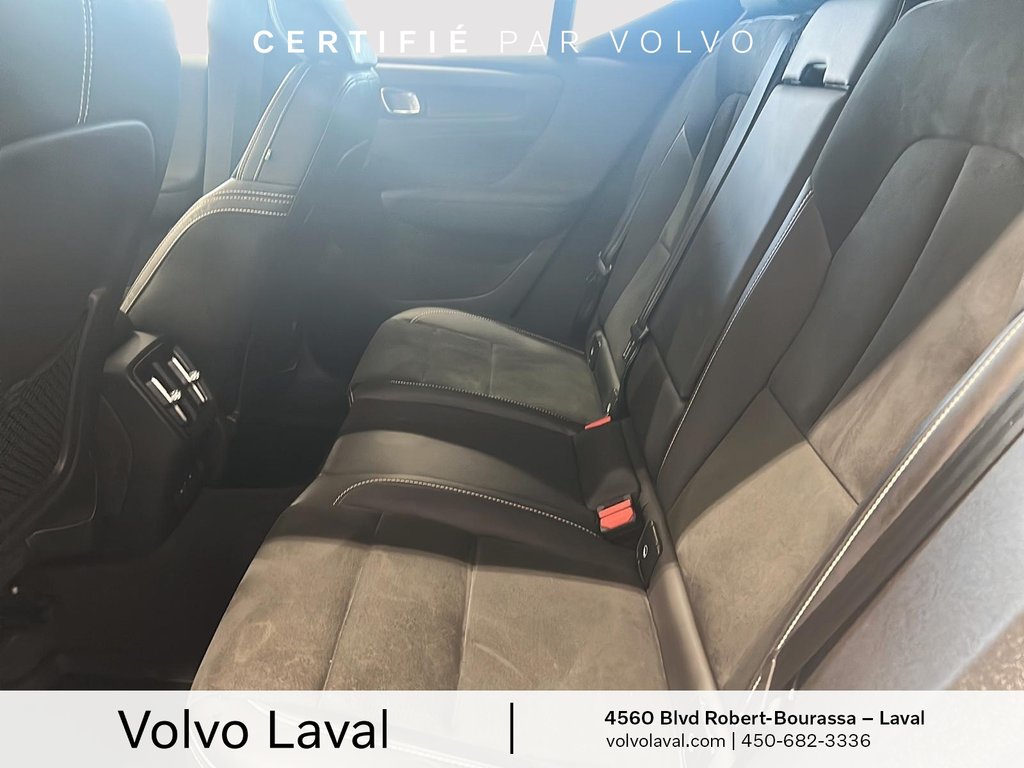 2022 Volvo XC40 Recharge Pure Electric Plus in Laval, Quebec - 10 - w1024h768px