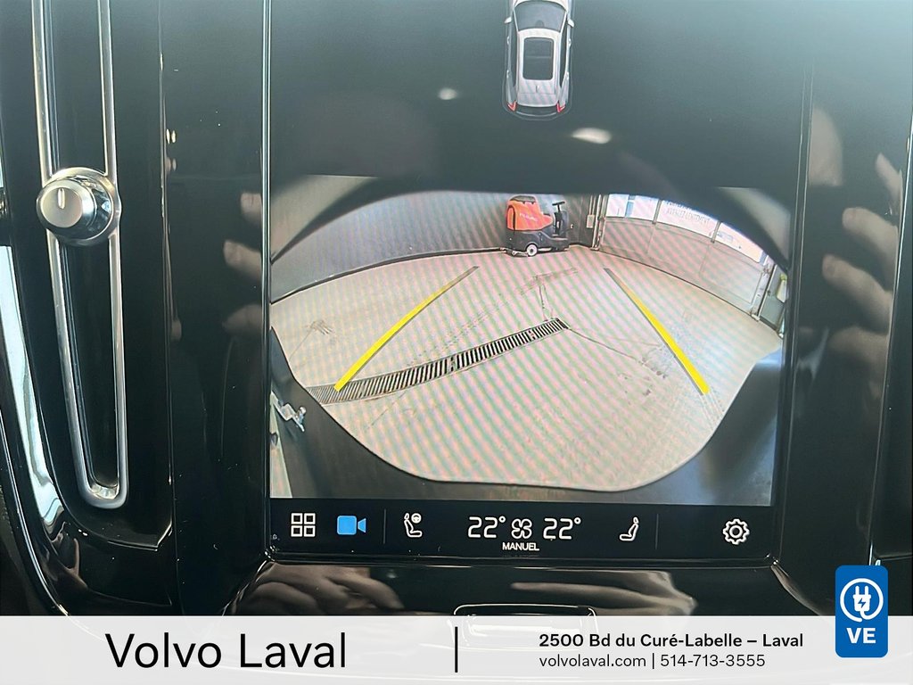 Volvo XC40 Recharge Pure Electric Plus 2022 à Brossard, Québec - 17 - w1024h768px