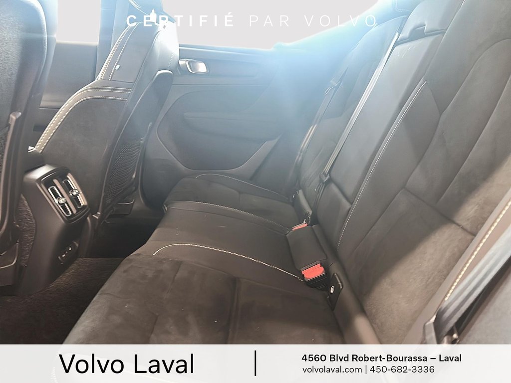 2023 Volvo XC40 Recharge Pure Electric Ultimate in Laval, Quebec - 9 - w1024h768px