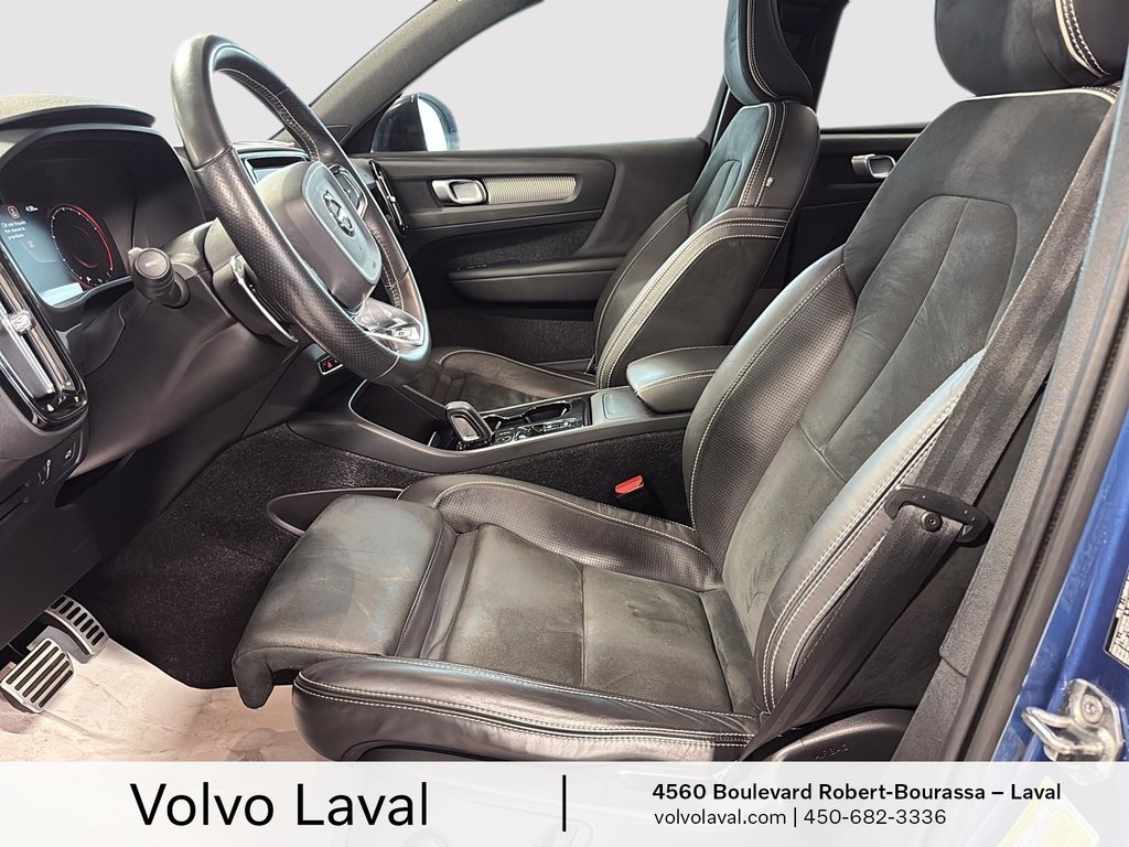 2019 Volvo XC40 R-Design in Laval, Quebec - 7 - w1024h768px