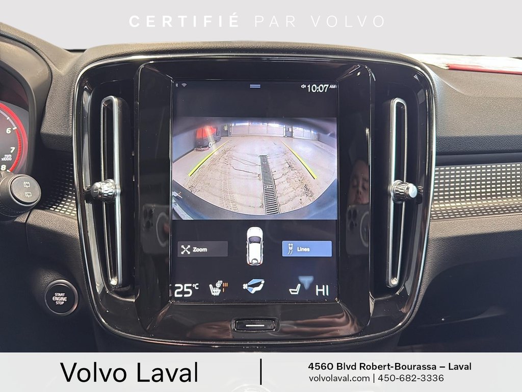 Volvo XC40 R-Design 2019 à Brossard, Québec - 19 - w1024h768px