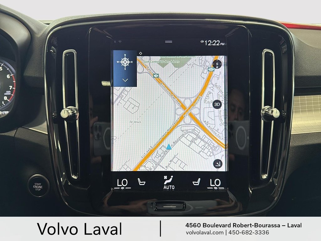 Volvo XC40 Momentum 2020 à Laval, Québec - 13 - w1024h768px