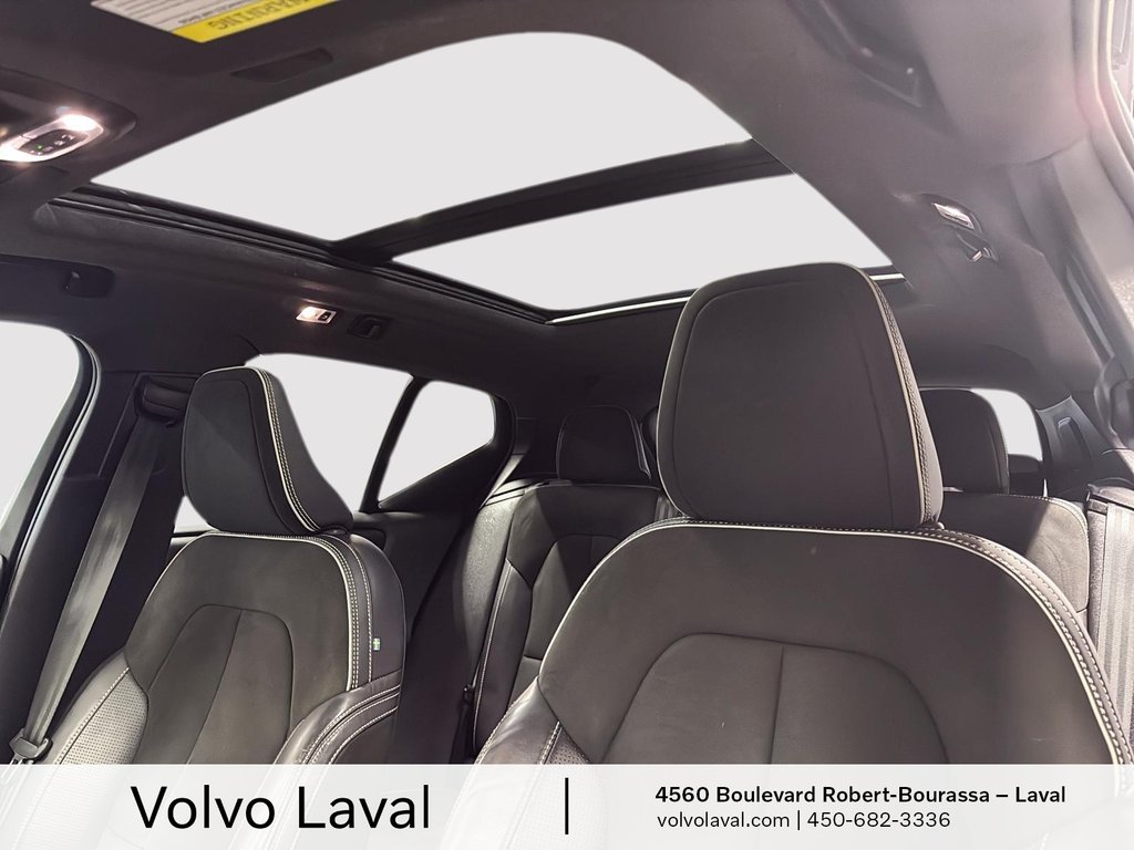Volvo XC40 R-Design 2020 à Laval, Québec - 9 - w1024h768px