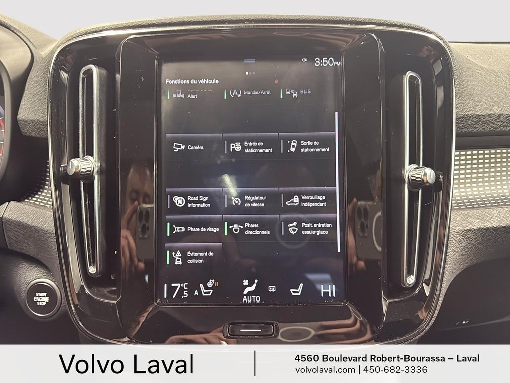 Volvo XC40 R-Design 2020 à Laval, Québec - 17 - w1024h768px