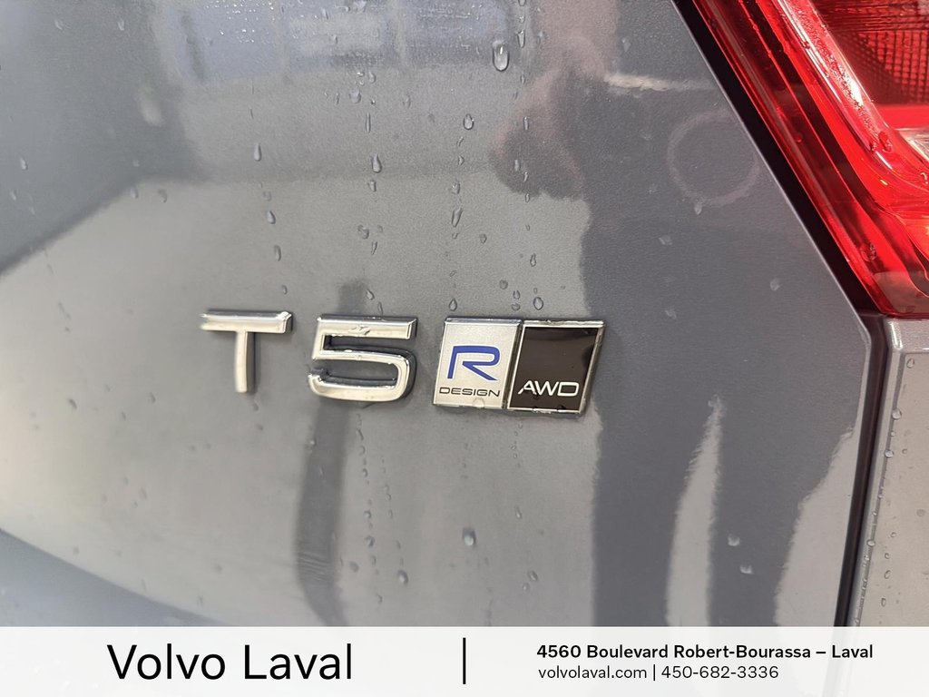 Volvo XC40 R-Design 2020 à Laval, Québec - 20 - w1024h768px