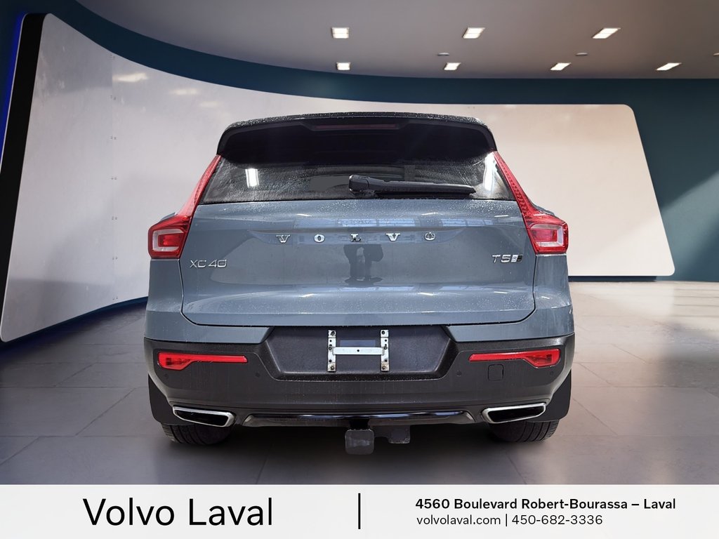Volvo XC40 R-Design 2020-4