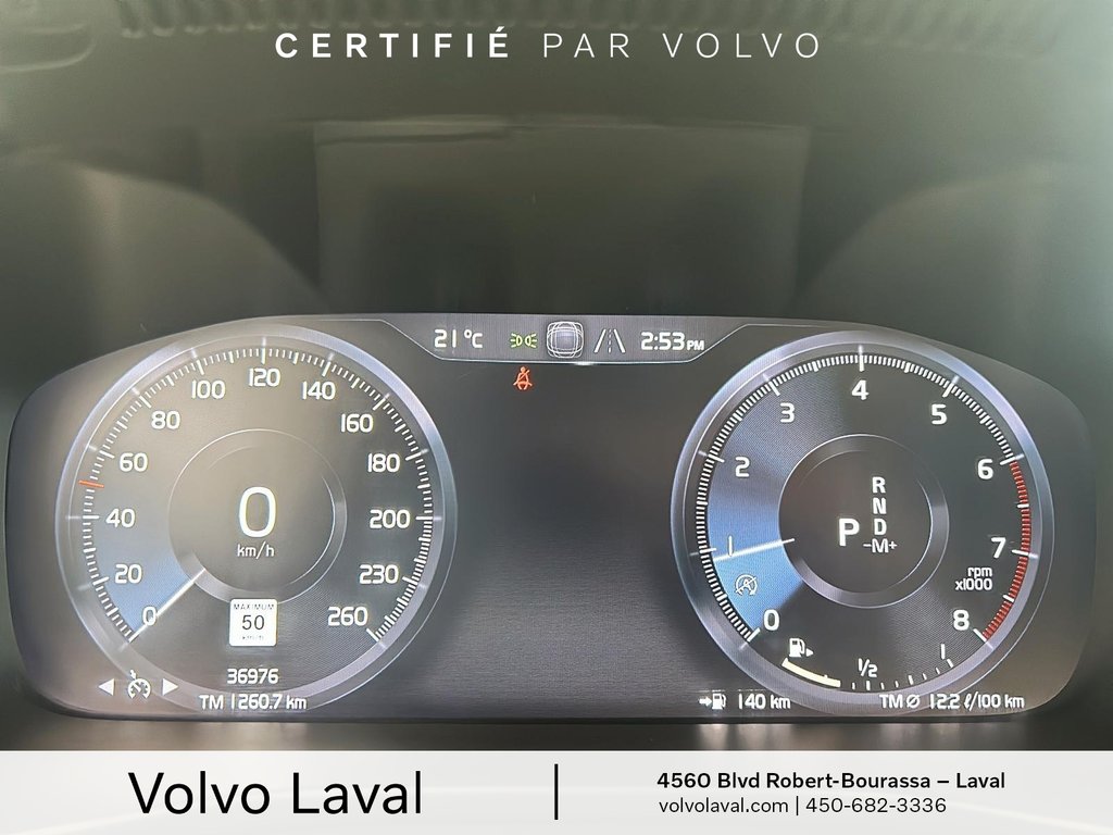 Volvo XC40 Momentum 2021 à Laval, Québec - 12 - w1024h768px