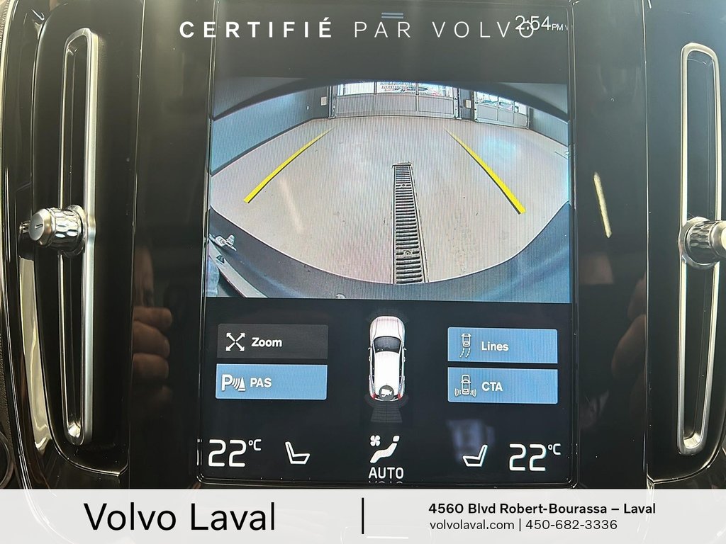 Volvo XC40 Momentum 2021 à Laval, Québec - 17 - w1024h768px