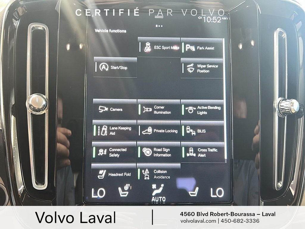 Volvo XC40 Momentum 2021 à Laval, Québec - 16 - w1024h768px