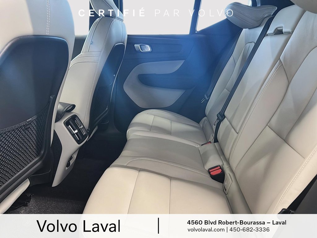 Volvo XC40 Momentum 2021 à Laval, Québec - 11 - w1024h768px