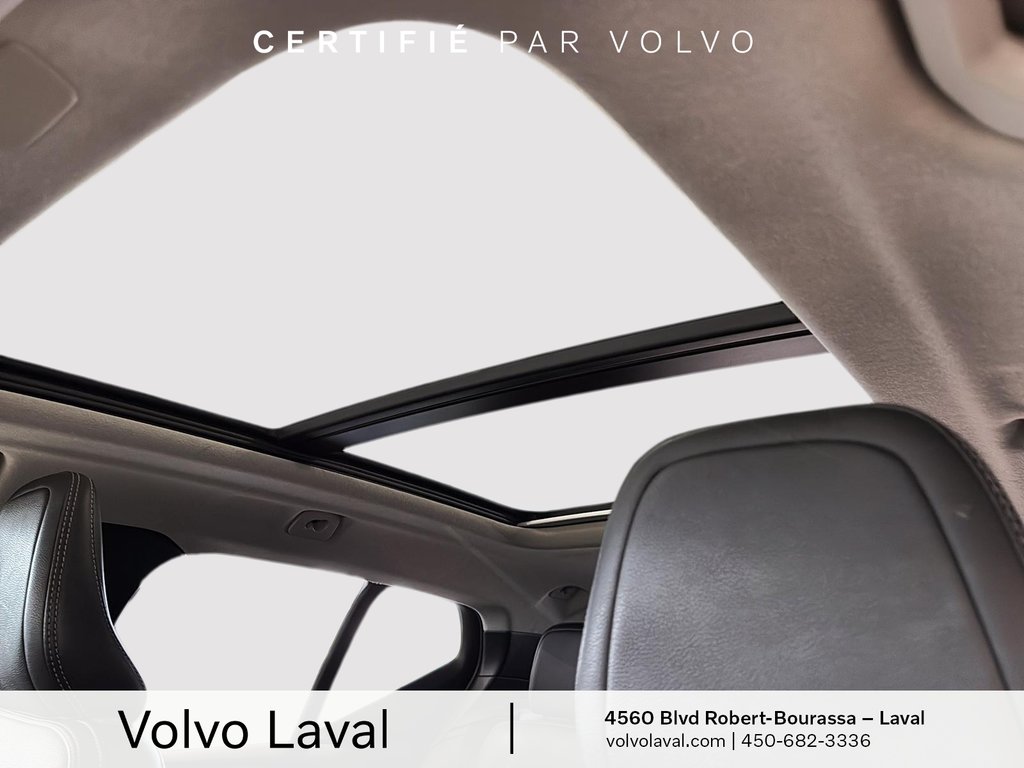 2021 Volvo XC40 Momentum in Laval, Quebec - 15 - w1024h768px