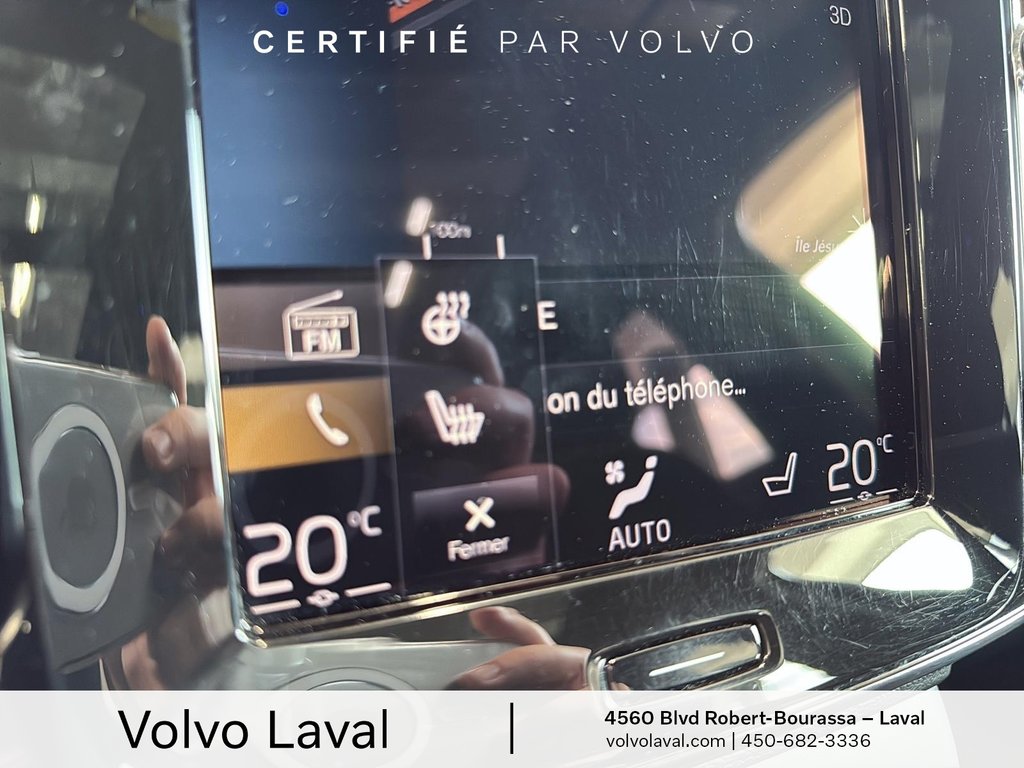 Volvo XC40 R-Design 2021 à Laval, Québec - 14 - w1024h768px