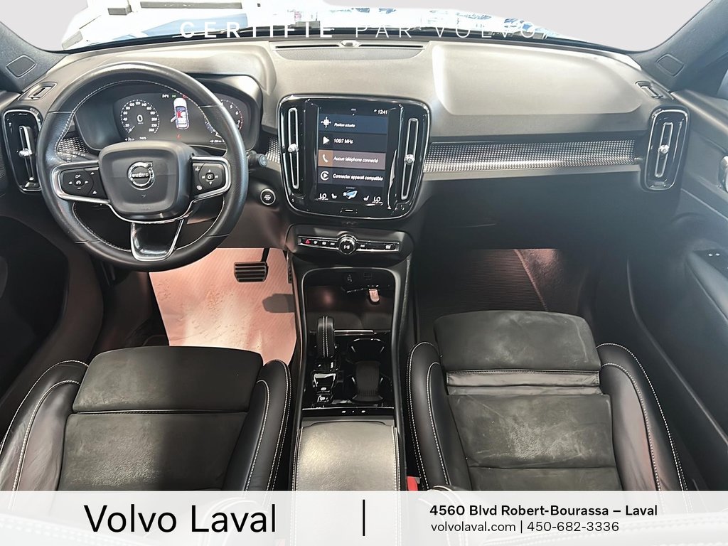 Volvo XC40 R-Design 2021 à Laval, Québec - 9 - w1024h768px