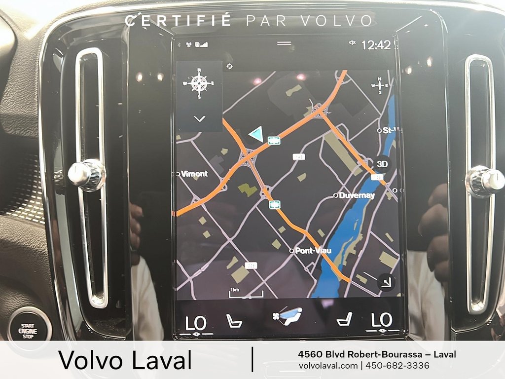 Volvo XC40 R-Design 2021 à Laval, Québec - 12 - w1024h768px