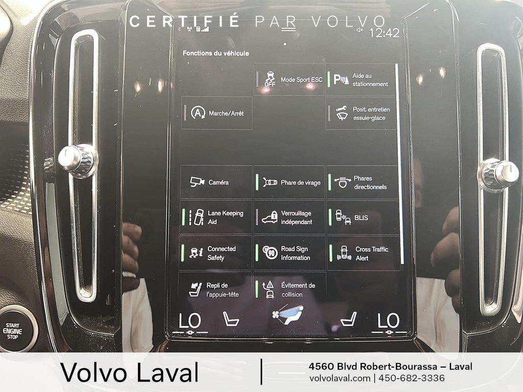 Volvo XC40 R-Design 2021 à Laval, Québec - 13 - w1024h768px