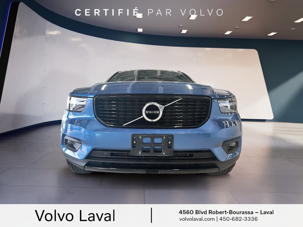 Volvo XC40 R-Design 2021 à Laval, Québec - 2 - w1024h768px