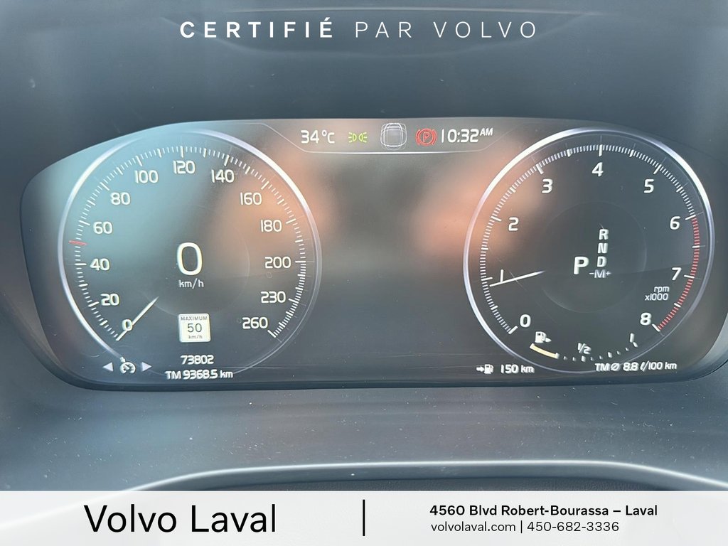2021 Volvo XC40 R-Design in Laval, Quebec - 10 - w1024h768px