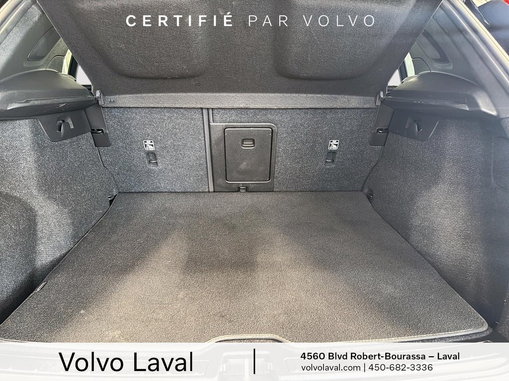 2021 Volvo XC40 Momentum in Laval, Quebec - 19 - w1024h768px