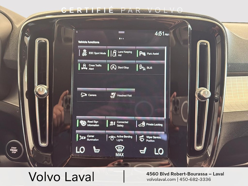 2021 Volvo XC40 Momentum in Laval, Quebec - 13 - w1024h768px