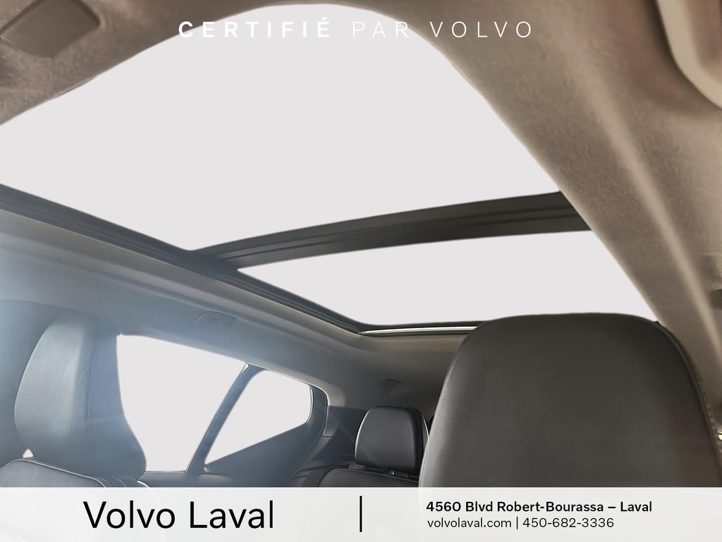 Volvo XC40 Momentum 2022 à Laval, Québec - 12 - w1024h768px