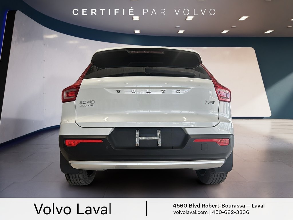 Volvo XC40 Momentum 2022 à Laval, Québec - 6 - w1024h768px