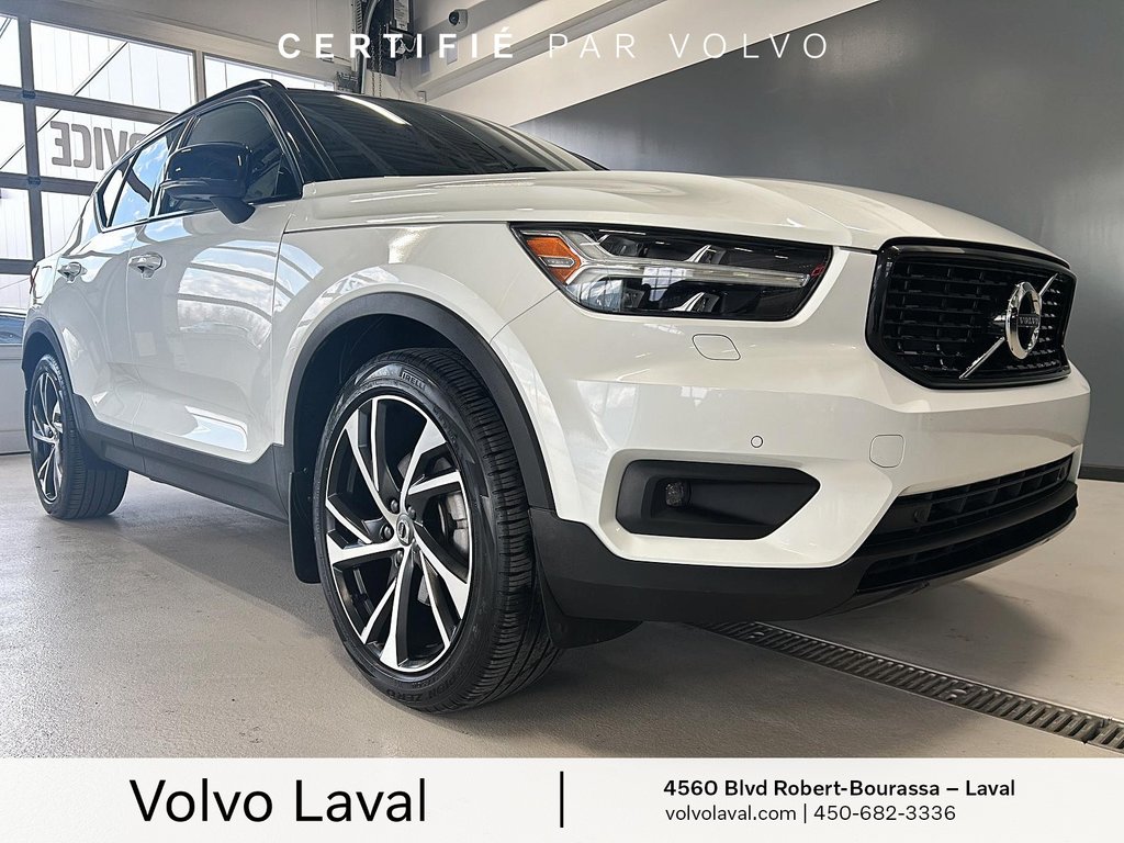 Volvo XC40 R-Design 2022 à Laval, Québec - 3 - w1024h768px