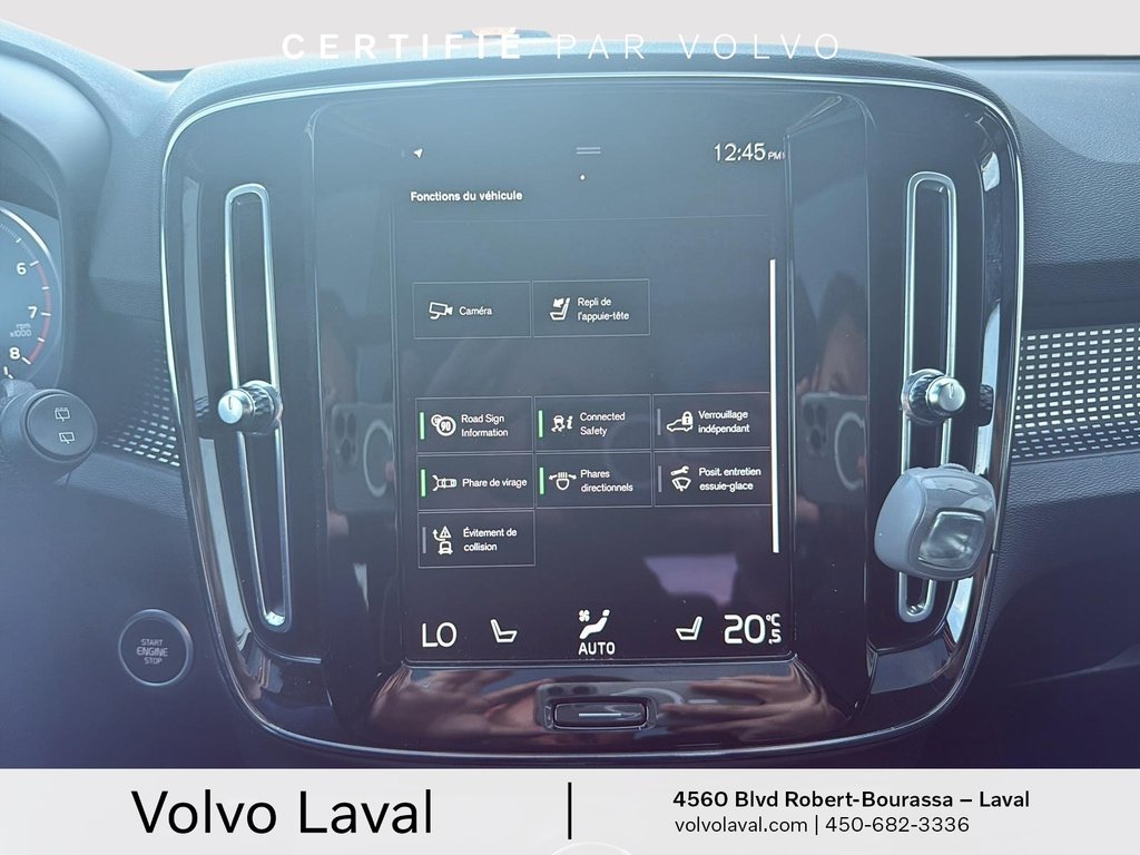 2022 Volvo XC40 R-Design in Laval, Quebec - 15 - w1024h768px