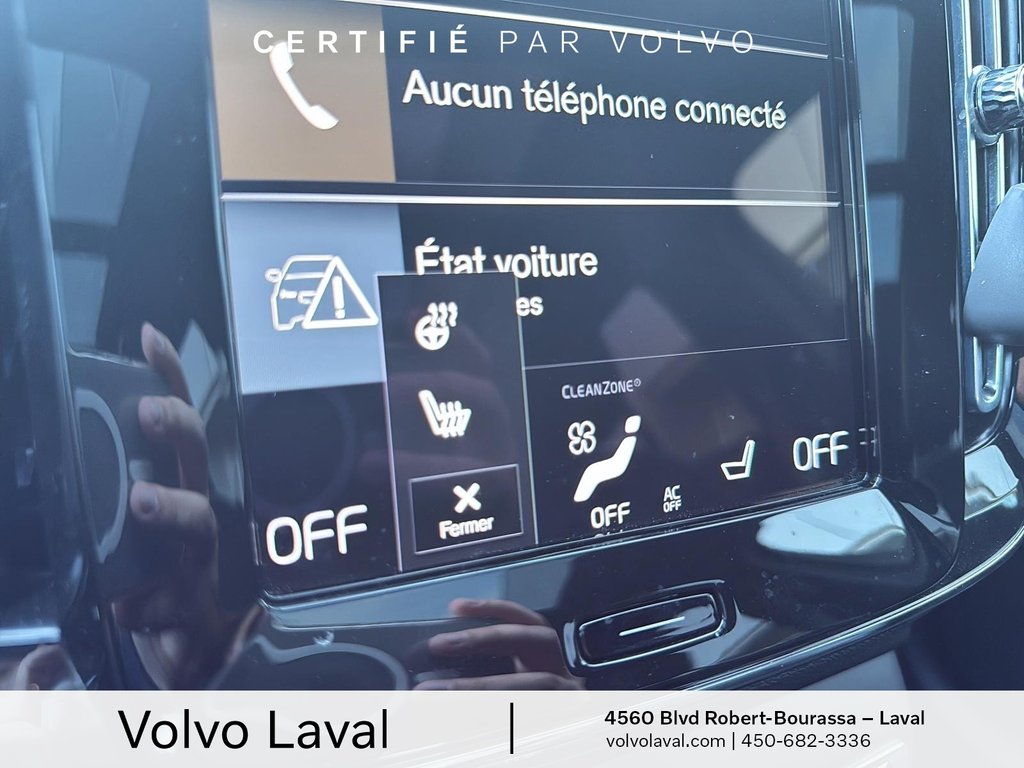 2022 Volvo XC40 R-Design in Laval, Quebec - 12 - w1024h768px