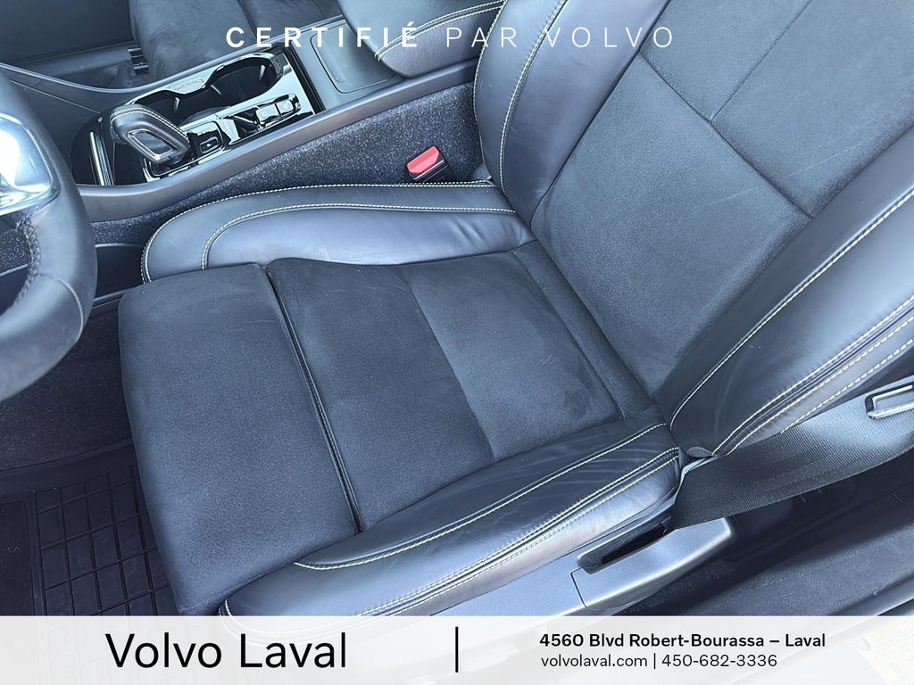 2022 Volvo XC40 R-Design in Laval, Quebec - 6 - w1024h768px