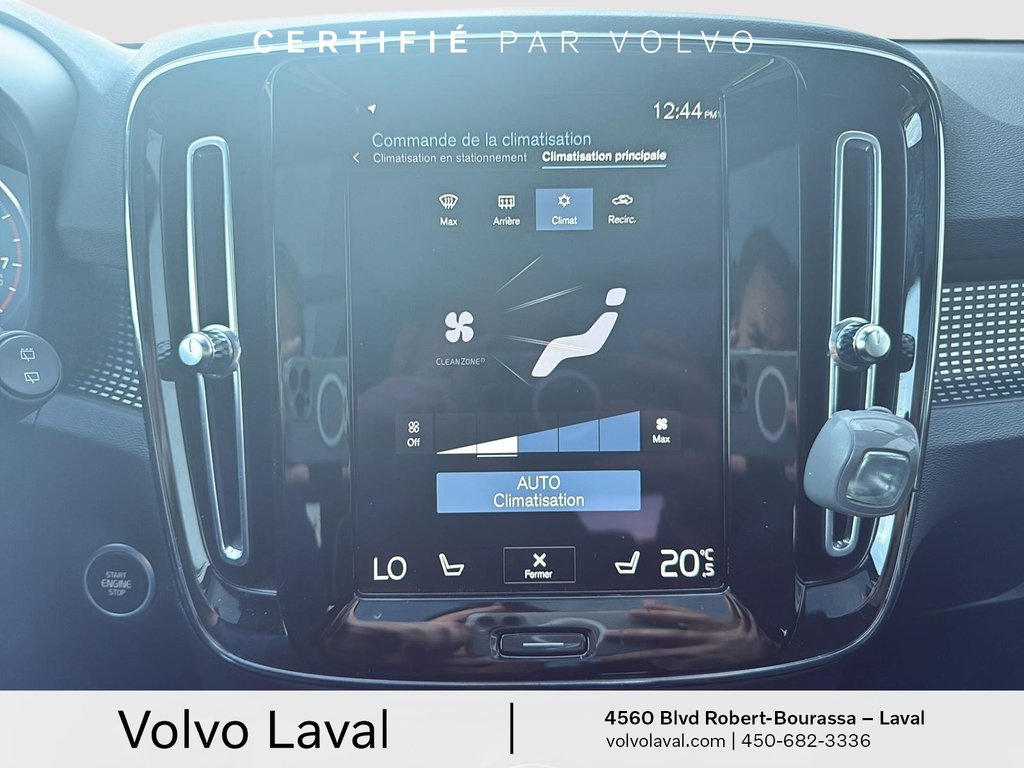 2022 Volvo XC40 R-Design in Laval, Quebec - 13 - w1024h768px
