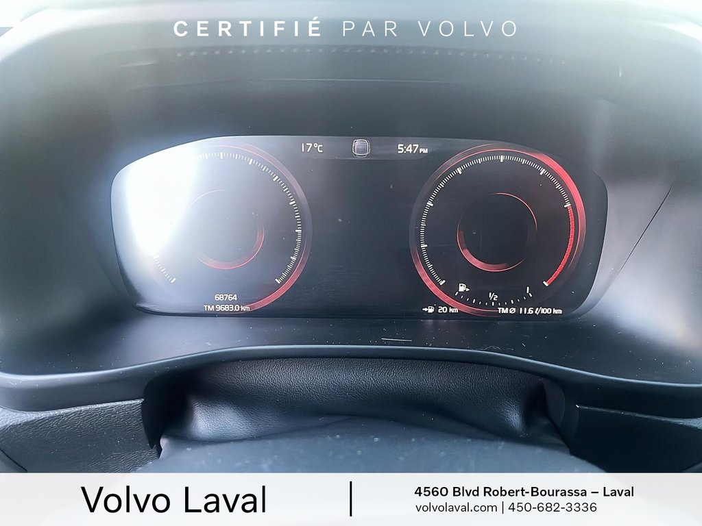 Volvo XC40 R-Design 2022 à Laval, Québec - 19 - w1024h768px