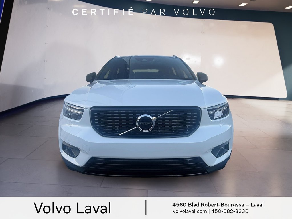 Volvo XC40 R-Design 2022-1