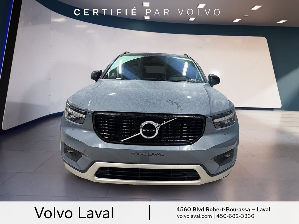 Volvo XC40 R-Design 2022-1