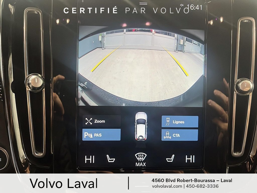 Volvo XC40 R-Design 2022 à Laval, Québec - 14 - w1024h768px