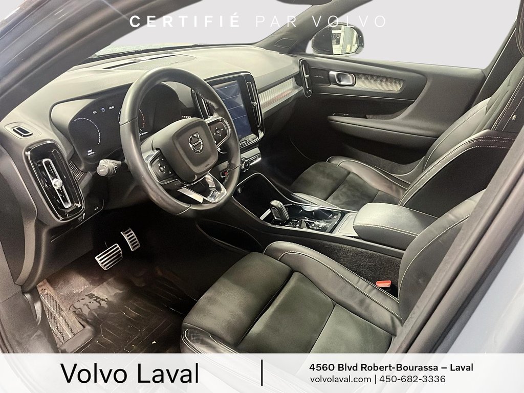 Volvo XC40 R-Design 2022-7