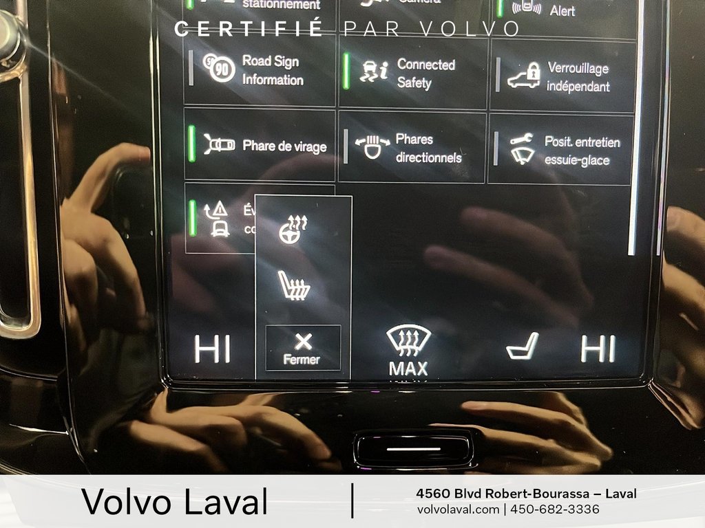 Volvo XC40 R-Design 2022 à Laval, Québec - 13 - w1024h768px
