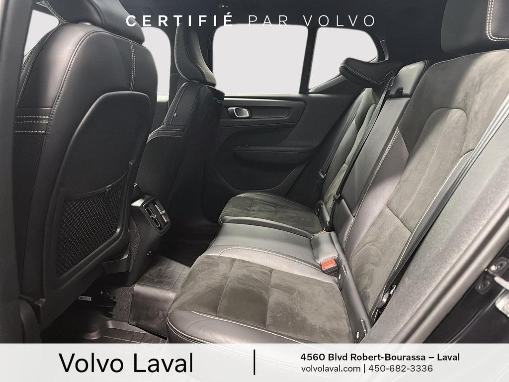 Volvo XC40 R-Design 2022 à Laval, Québec - 10 - w1024h768px