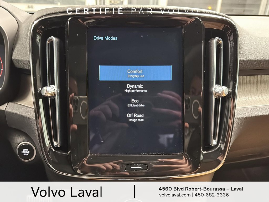 Volvo XC40 Inscription 2022 à Laval, Québec - 15 - w1024h768px