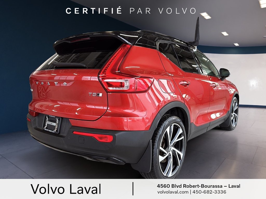 Volvo XC40 R-Design 2022 à Brossard, Québec - 4 - w1024h768px