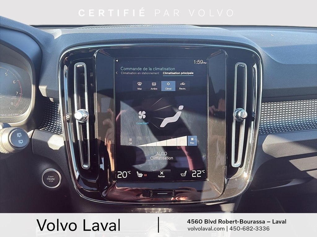 Volvo XC40 R-Design 2022 à Brossard, Québec - 21 - w1024h768px