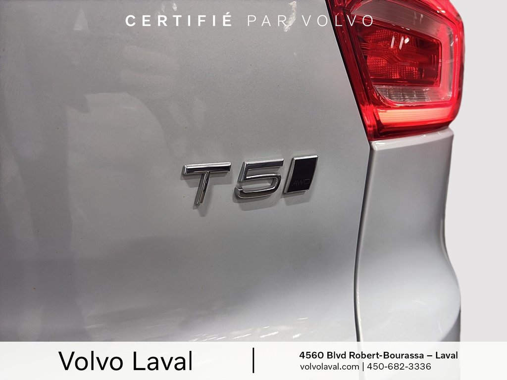 2022 Volvo XC40 Momentum in Brossard, Quebec - 26 - w1024h768px