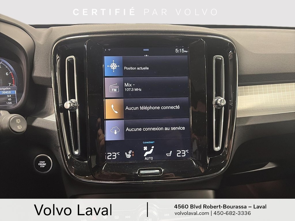 2022 Volvo XC40 Momentum in Brossard, Quebec - 18 - w1024h768px