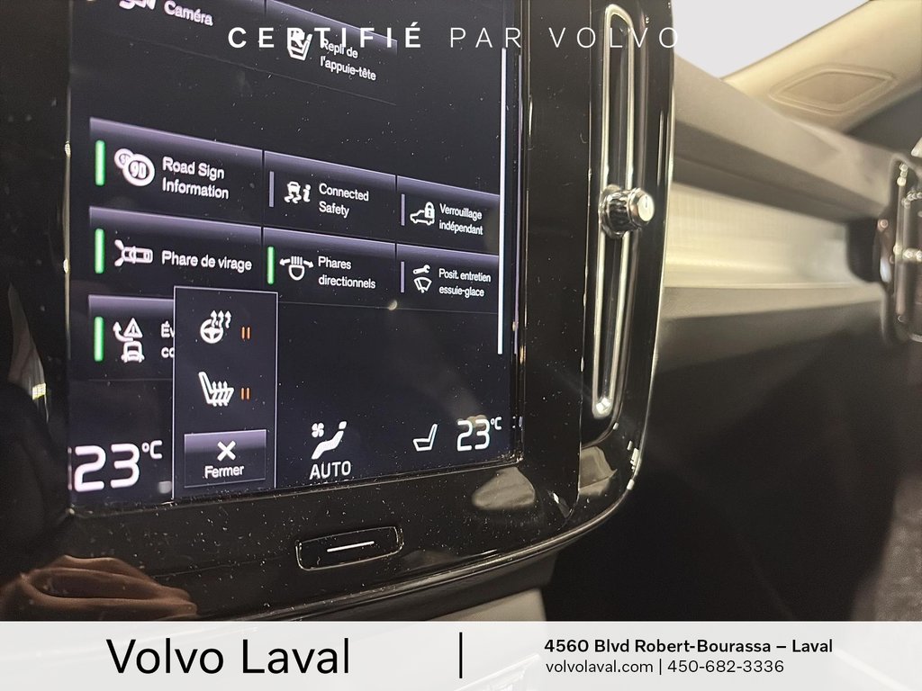 2022 Volvo XC40 Momentum in Brossard, Quebec - 23 - w1024h768px