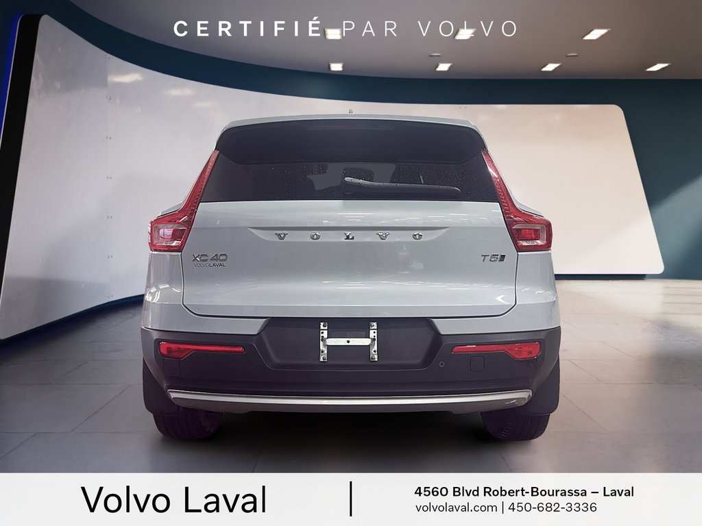 2022 Volvo XC40 Momentum in Brossard, Quebec - 6 - w1024h768px